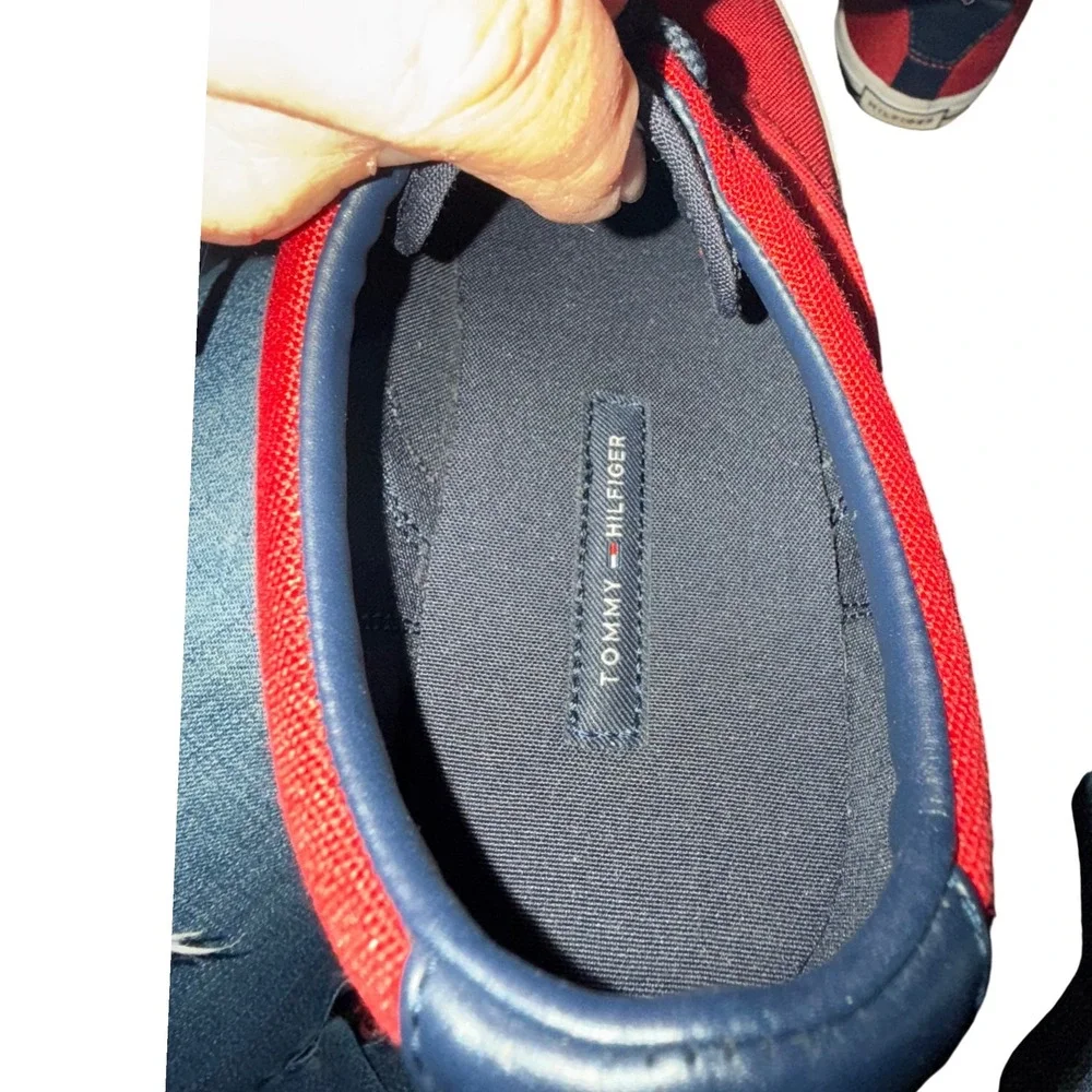 Tommy Hilfiger Men's Red Canvas Lace Up Casual Sneakers Shoes‎ Size